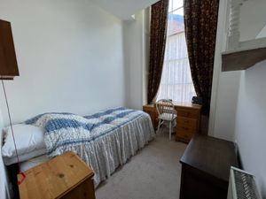 Photo 1- click for photo gallery